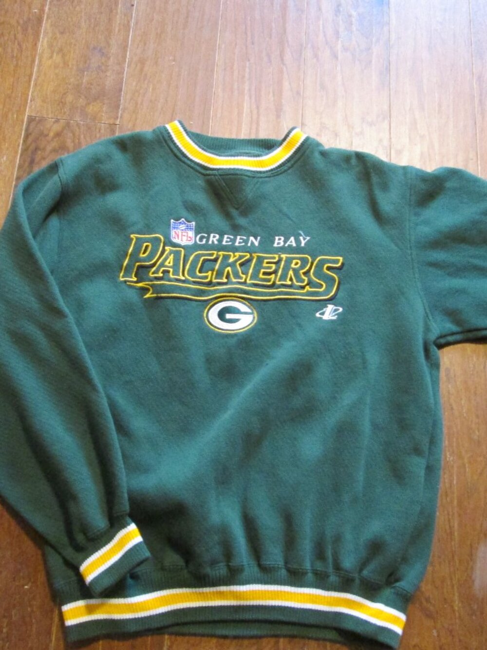 vtg large Mens Green Bay packer sweatshirt old school striped neckline cuff hem